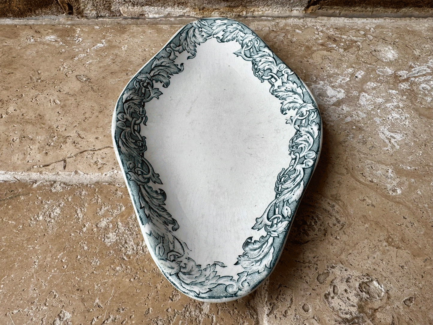 antique french st amand terre de fer ironstone ravier oval plate teal transferware border