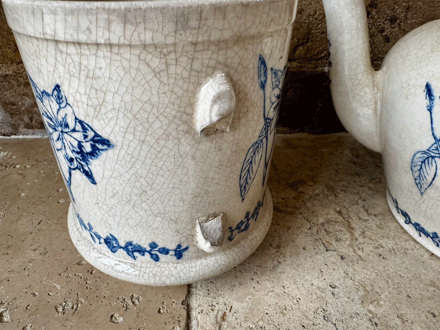 antique timeworn aged buttery crazing so ouze coffee pot teapot