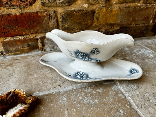 antique french givors france terre de fer marguerite sauce dish gravy boat ironstone