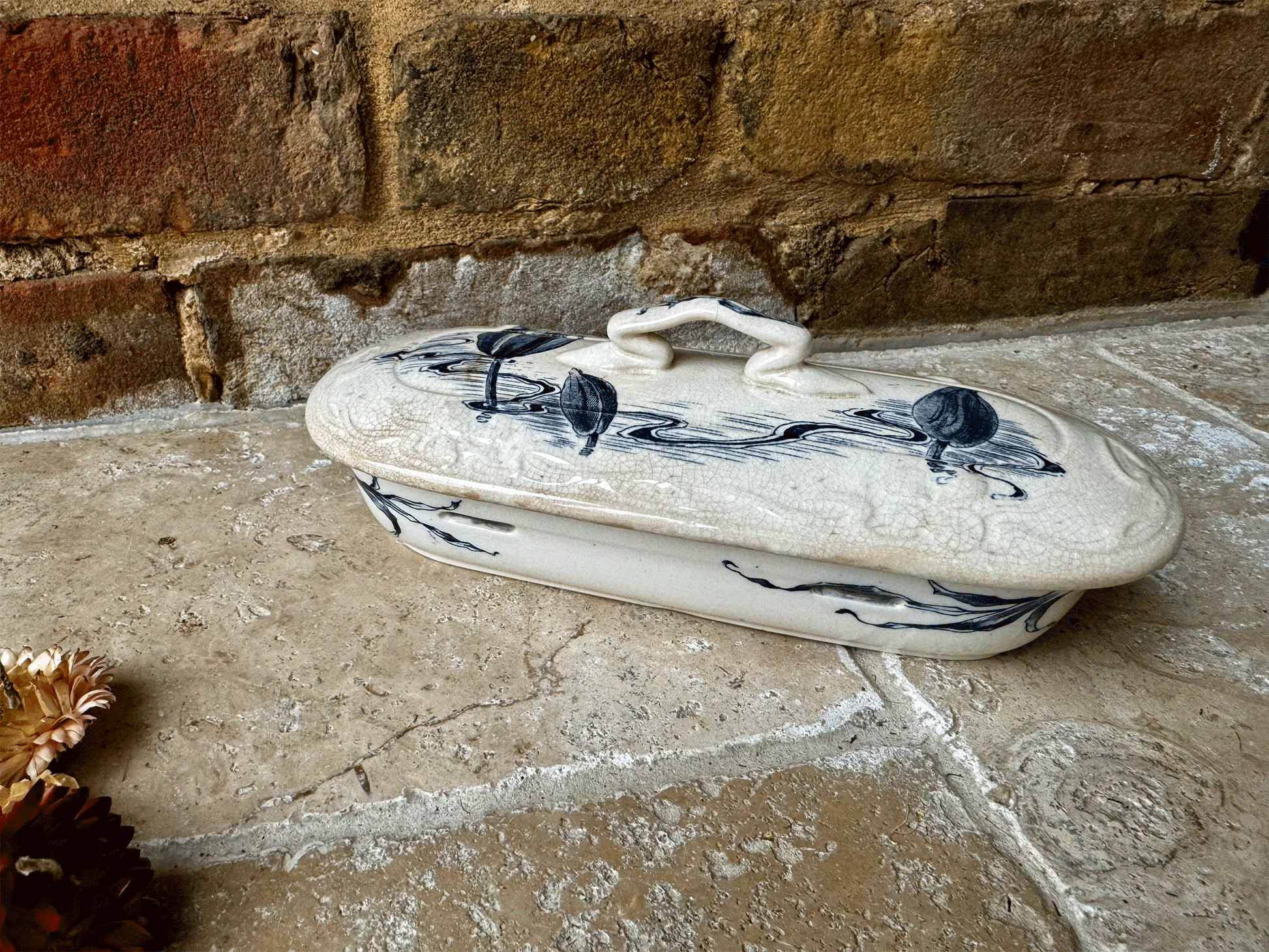 antique french hand painted white ironstone razor soap toothbrush dish dark blue tulips