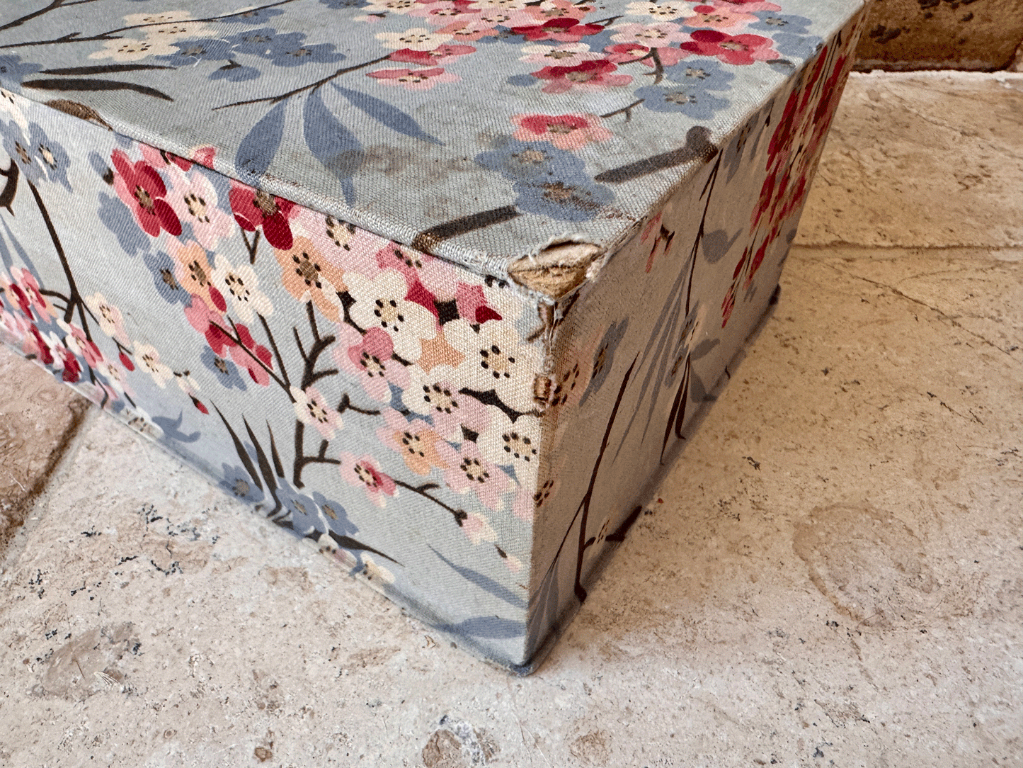 vintage french galerie lafayette floral blue fabric boudoir trinket glove box