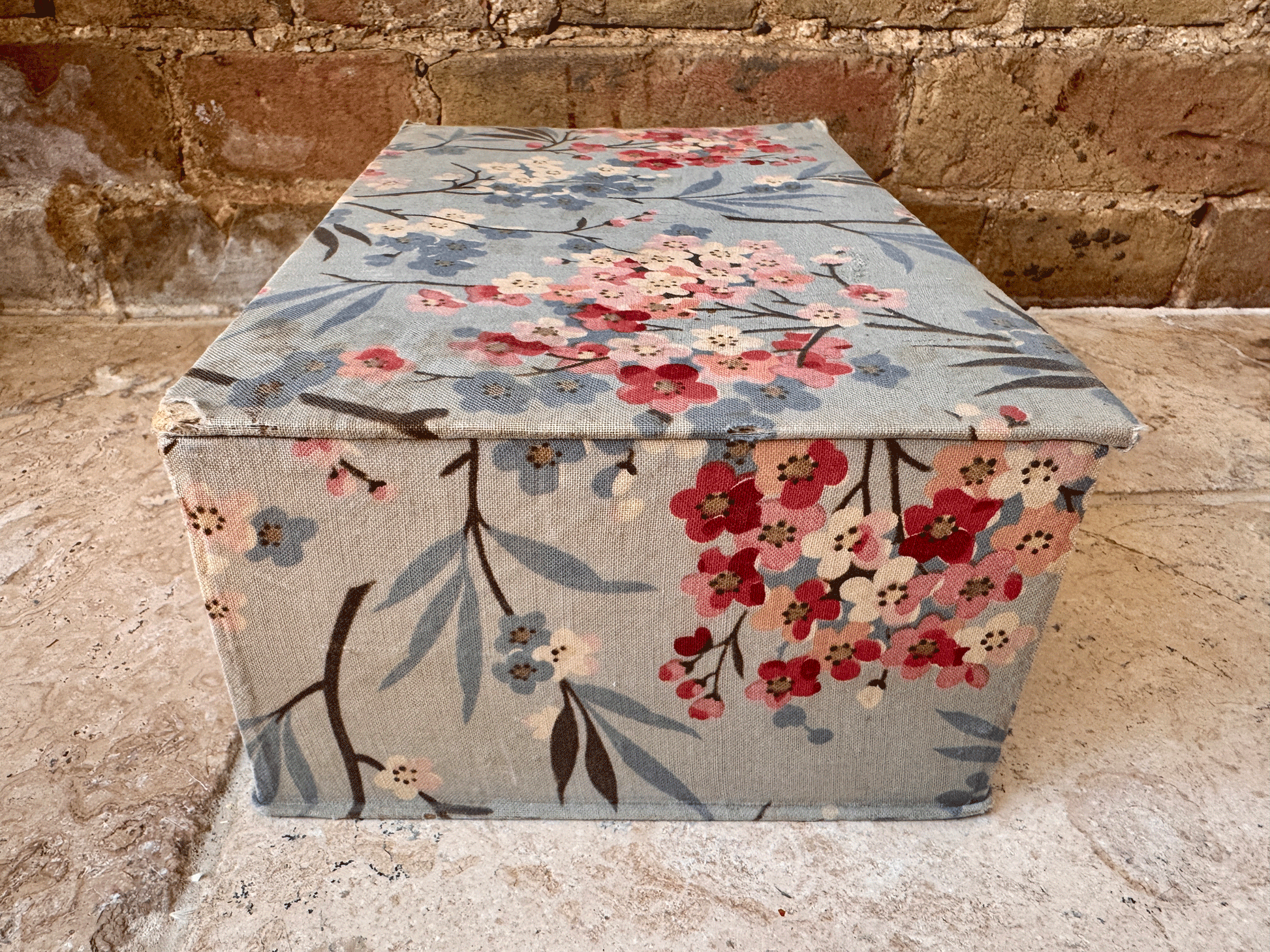 vintage french galerie lafayette floral blue fabric boudoir trinket glove box