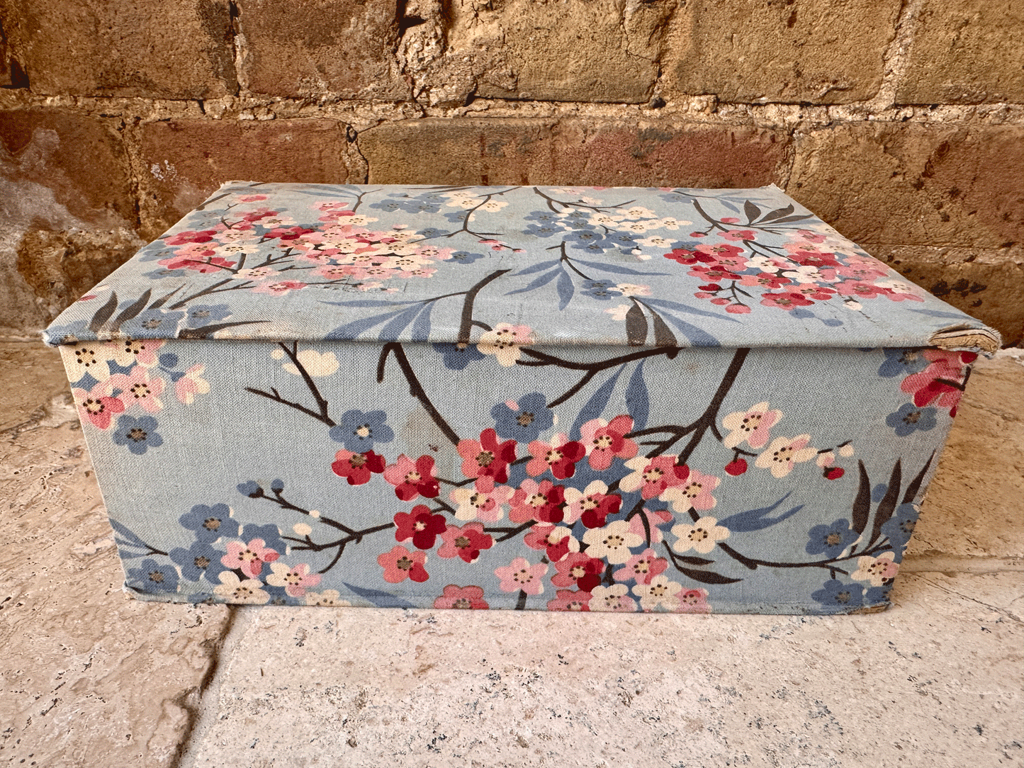 vintage french galerie lafayette floral blue fabric boudoir trinket glove box