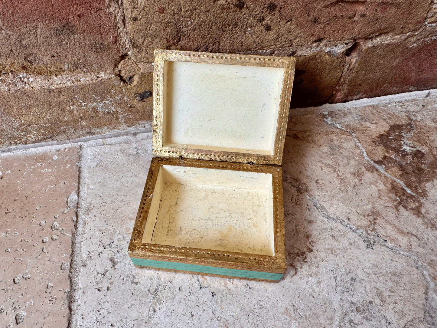 rare antique italian hand painted florentine box trinkets jewellery floral gold gilt gilded green