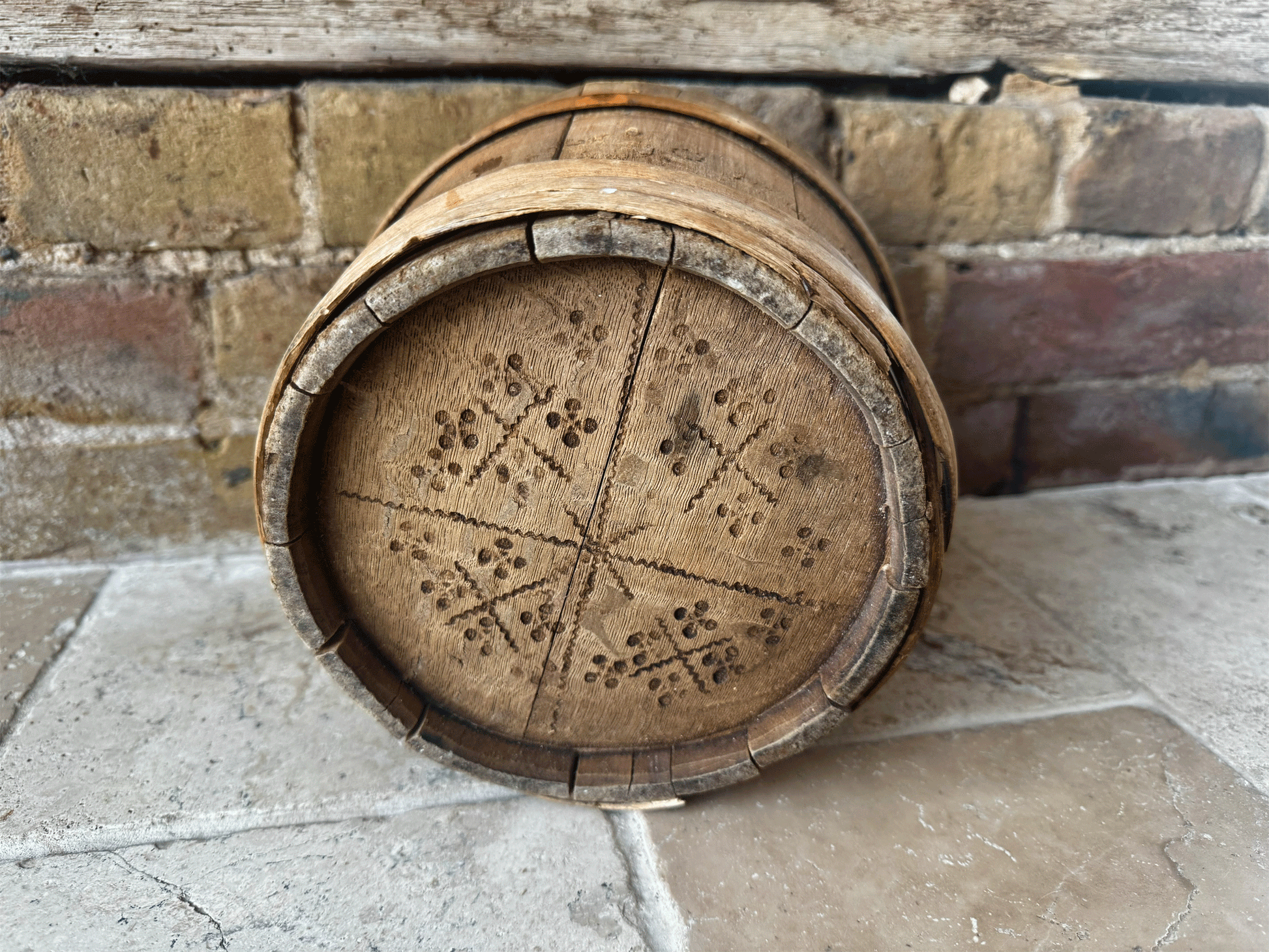 rare antique 19th century swedish folk art treen wooden carved butter box tub geometric design