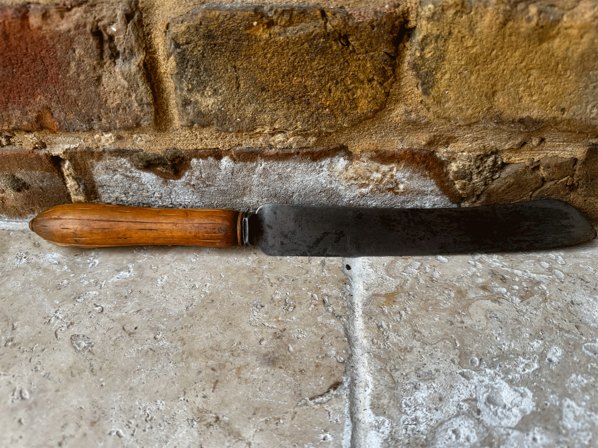 rare antique victorian deeply carved bread knife slicer ribbon banner wheat