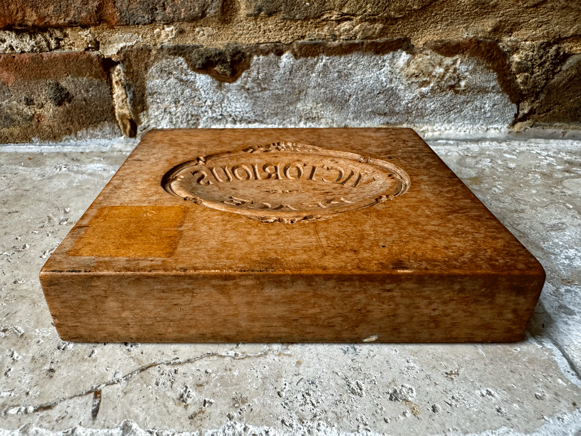vintage carved wooden treen sugar icing mould butter stamp victorious peace