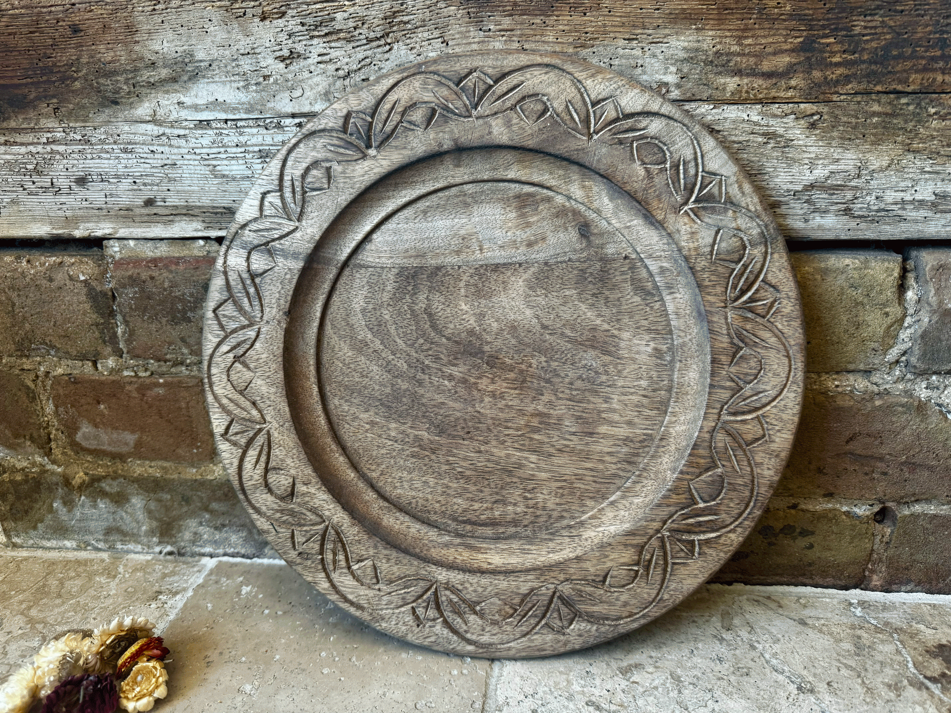 vintage english carved treen wooden bread board platter plate geometric design pattern