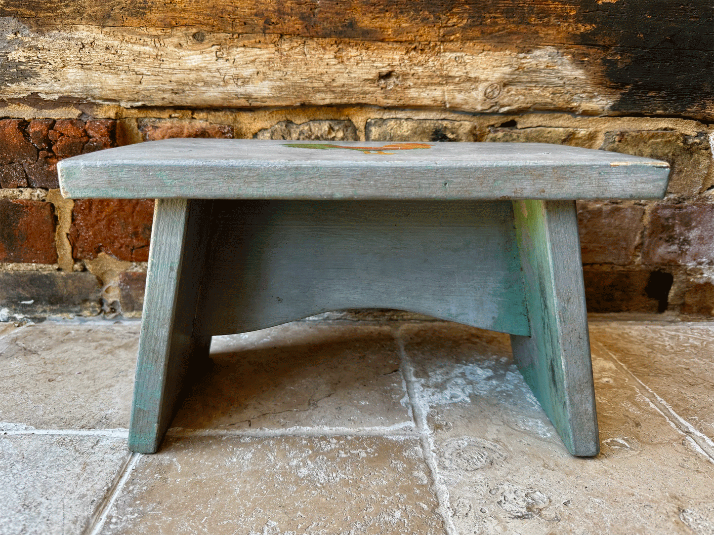 vintage english rustic farmhouse style shabby chic hand painted foot stool chicken rooster