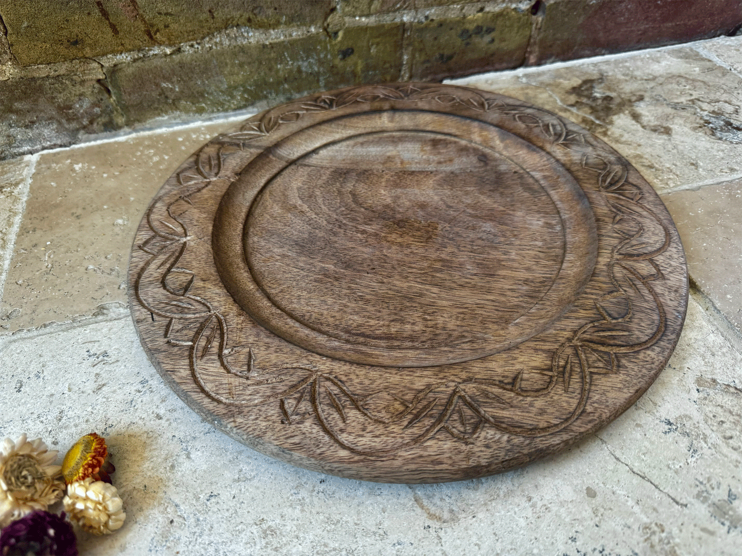 vintage english carved treen wooden bread board platter plate geometric design pattern
