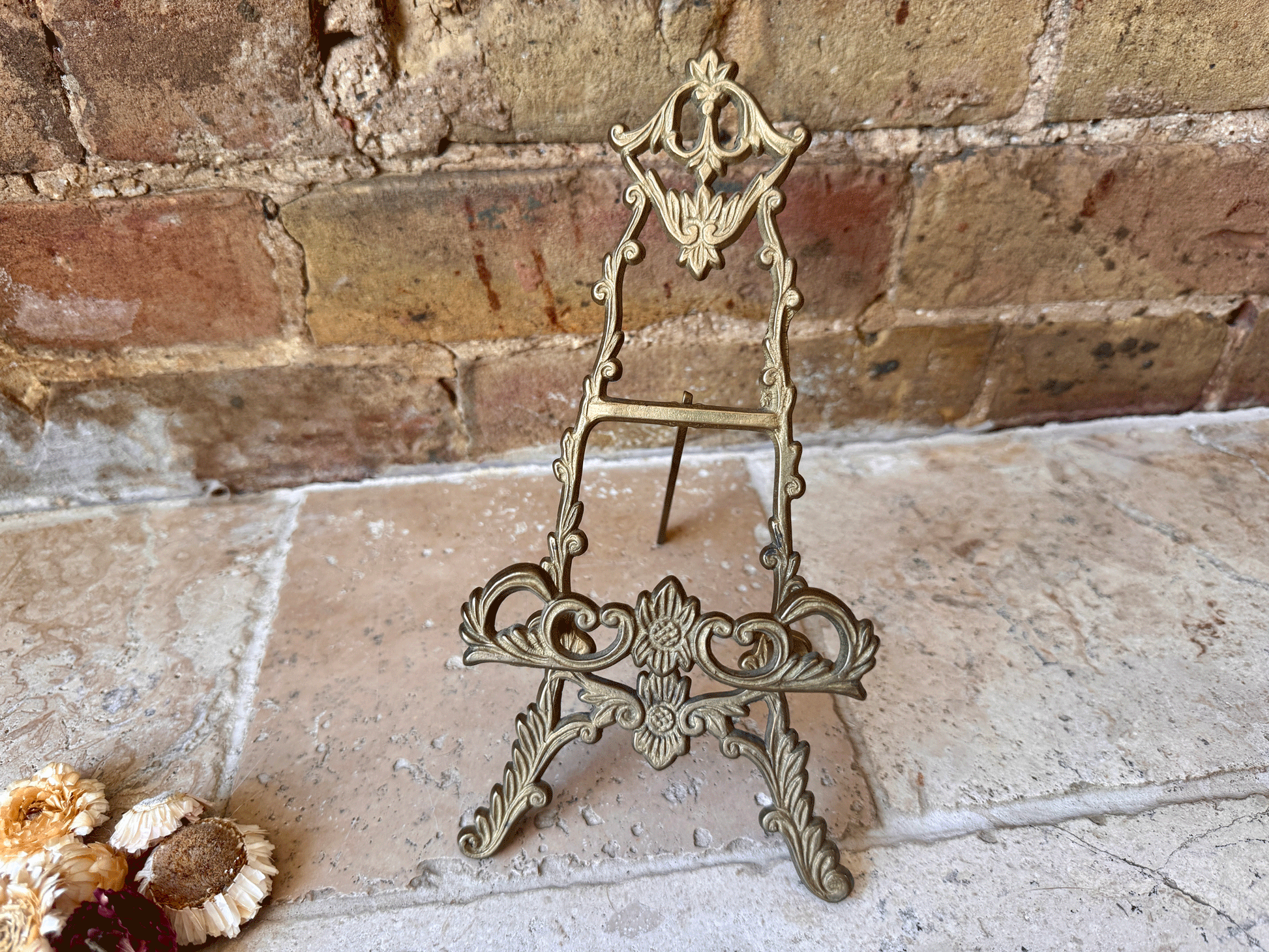 vintage french solid brass decorative small rococo style easel small photo picture display