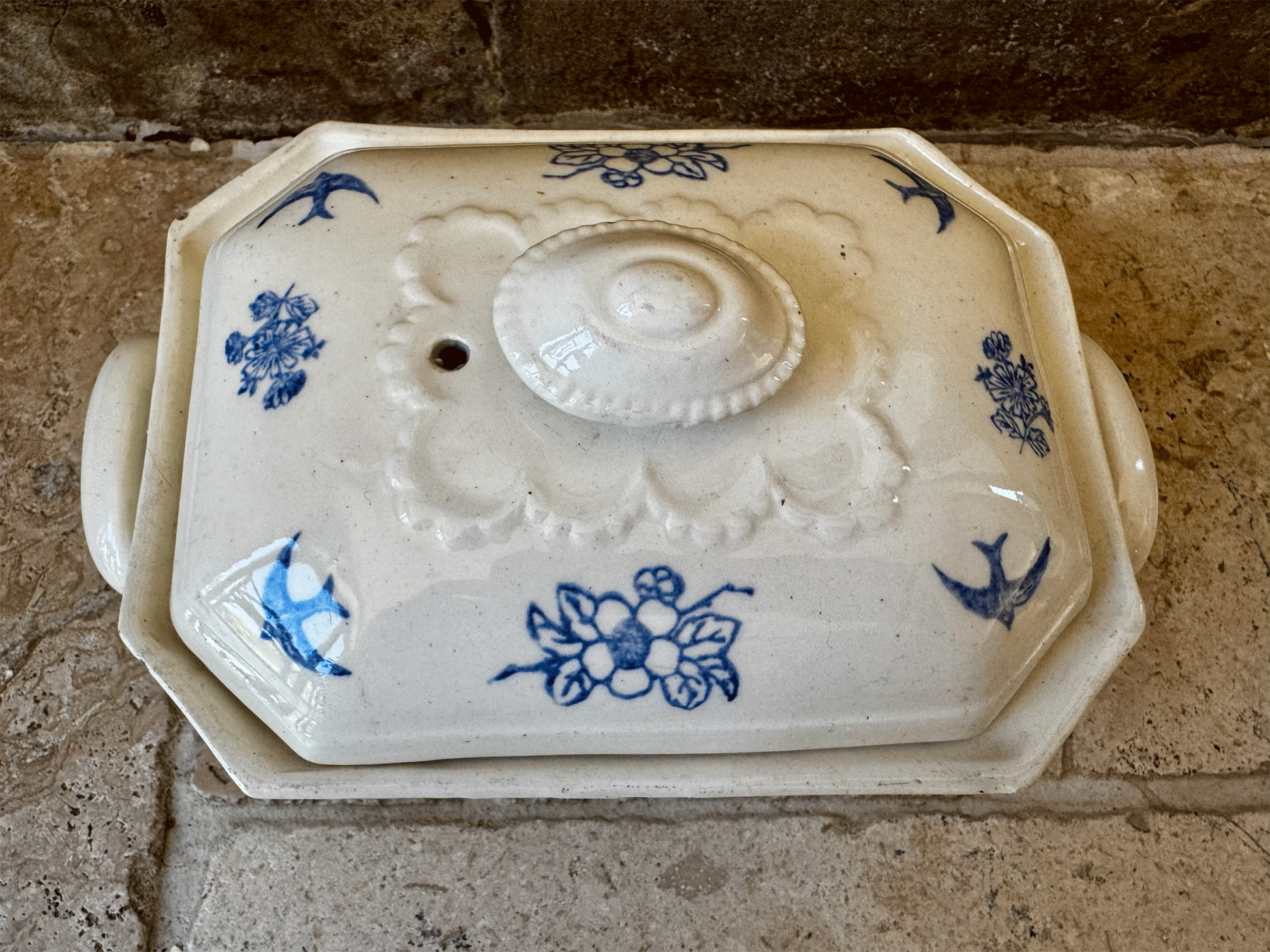 vintage french st uze butter dish floral country birds white blue transferware decoration