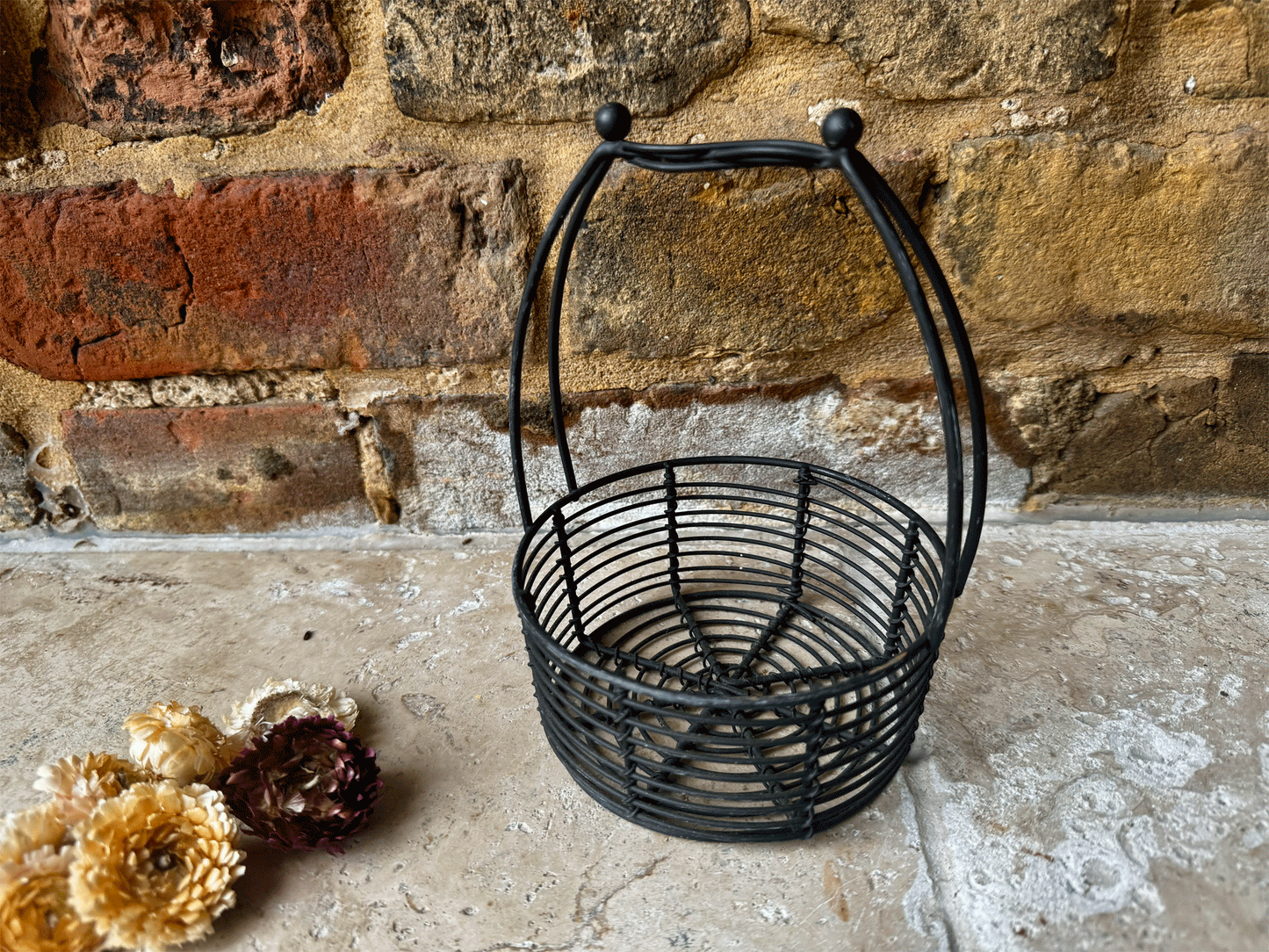 vintage french wirework small garlic egg basket