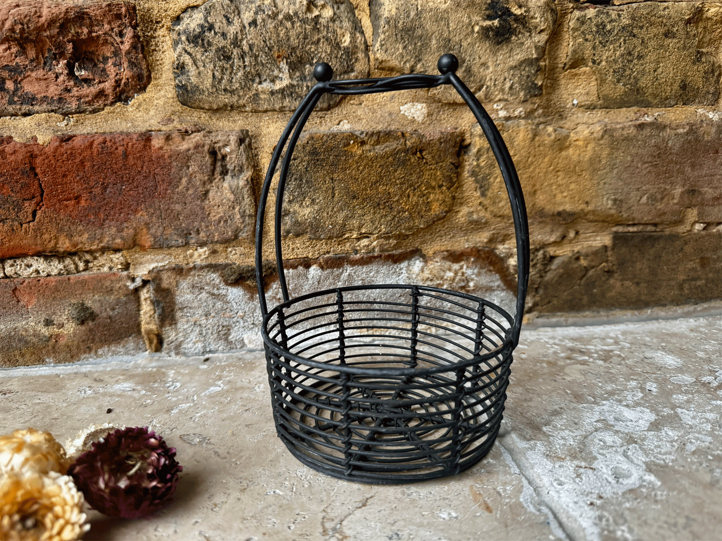 vintage french wirework small garlic egg basket