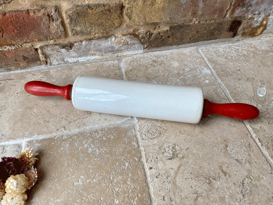 vintage mid century white ironstone red handles handled nutbrown rolling pin