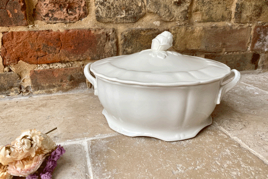 vintage mid century large white ironstone serving vegetable casserole tureen dish grindley marlborough